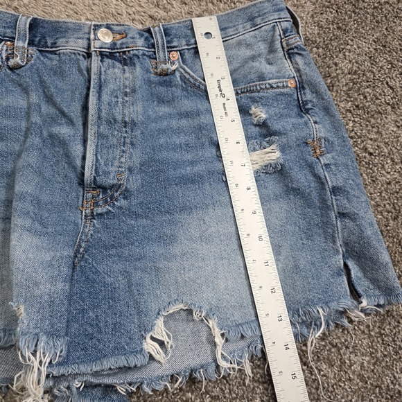 We The Free People Denim Shorts Makai Twist Shout High Rise Distressed Button 31 - Picture 6 of 9